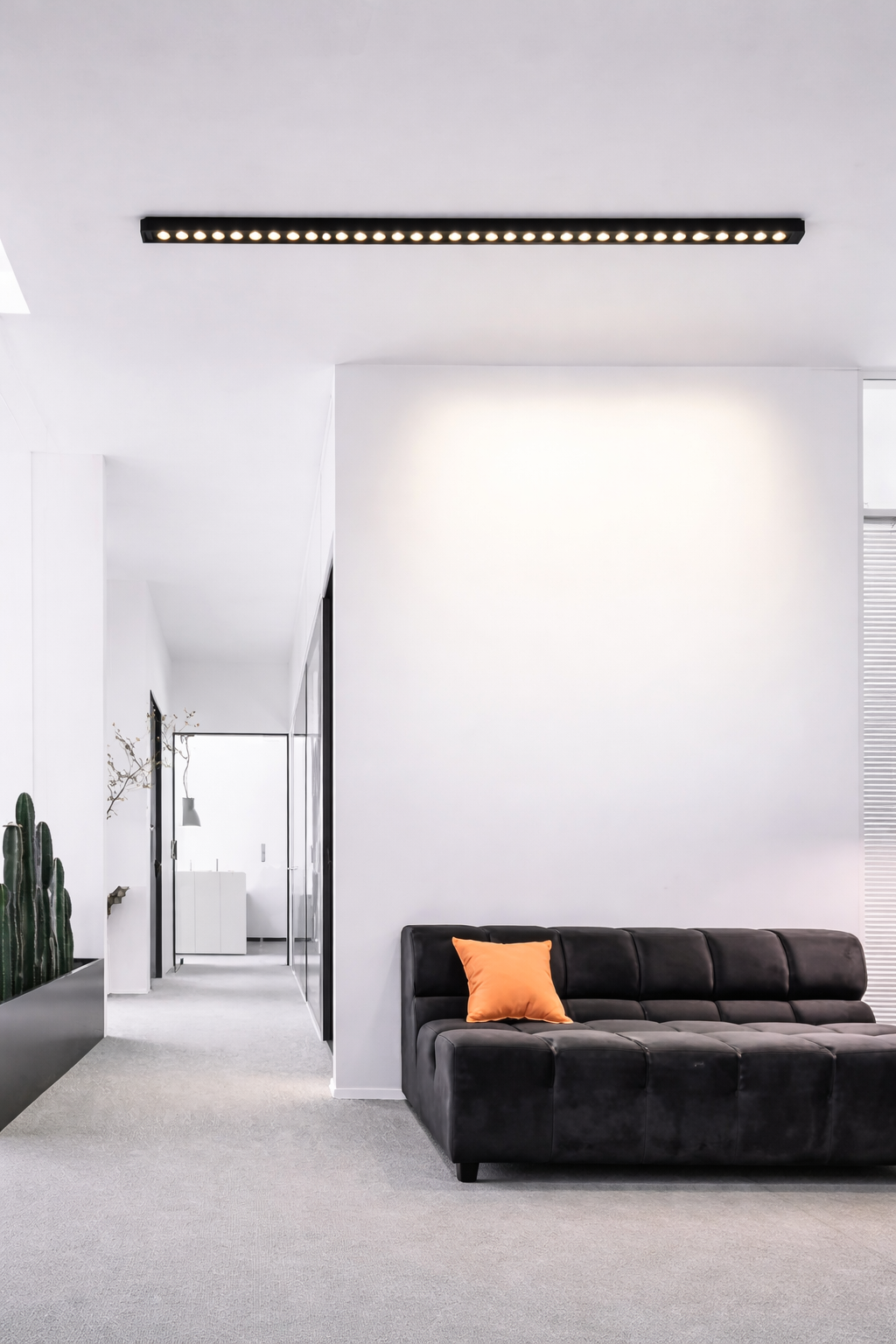 Proiector LED Liniar Aplicat Grila 35W, Lumina Neutra 4000k, 35 surse, 94x3.5x6.5 cm - imagine 2